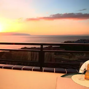 Sunset Paradise Апартаменты
